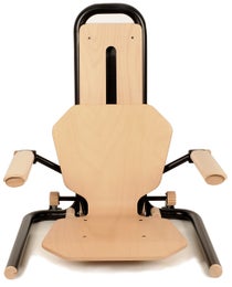 Tuoli laskeutuu 4 cm korkeuteen